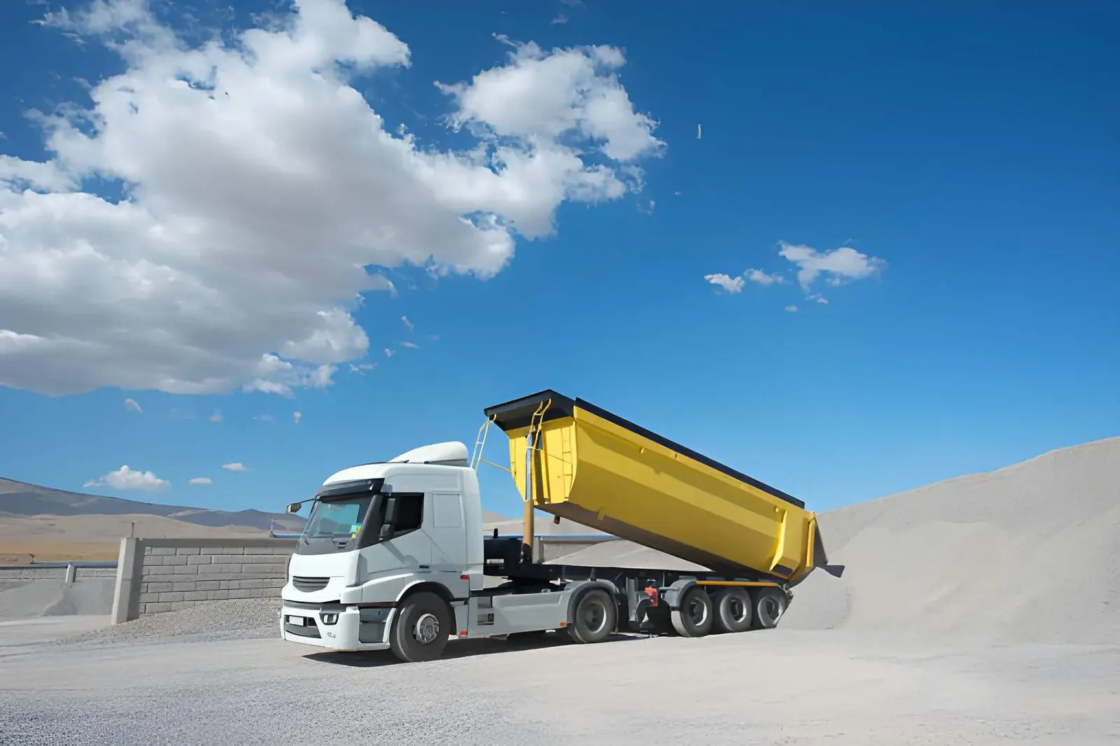 Dumpster Rental Strategy for Property Owners Managing Projects From a Distance
